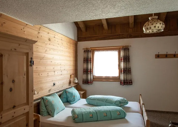 Bed and breakfast Alpina 3*